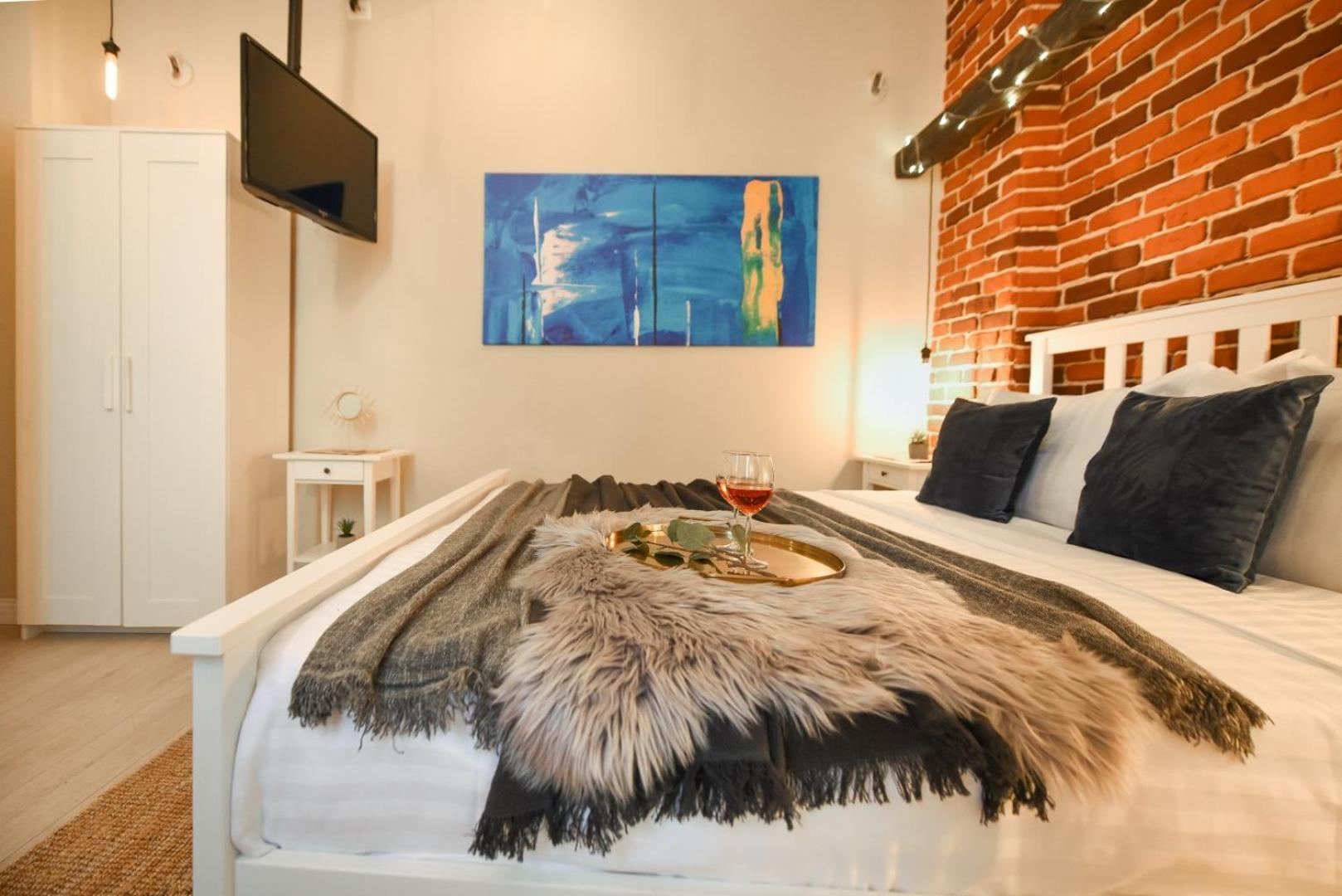 Elegant Studio - Urban Escape In Bukarest Exteriör bild